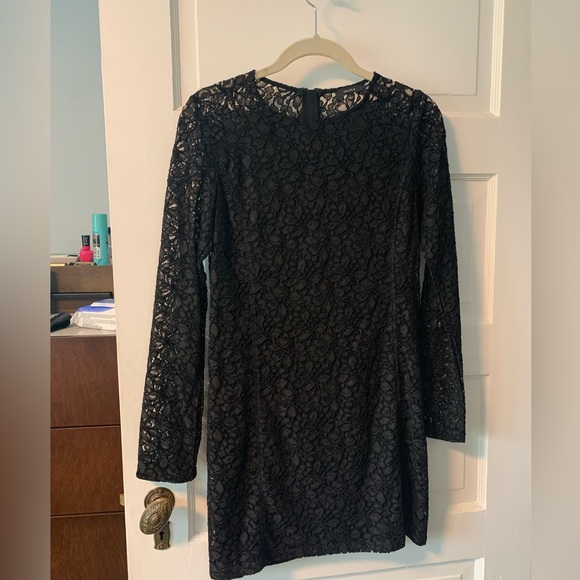 Aritzia Talula Lace Dress - Picture 1 of 8